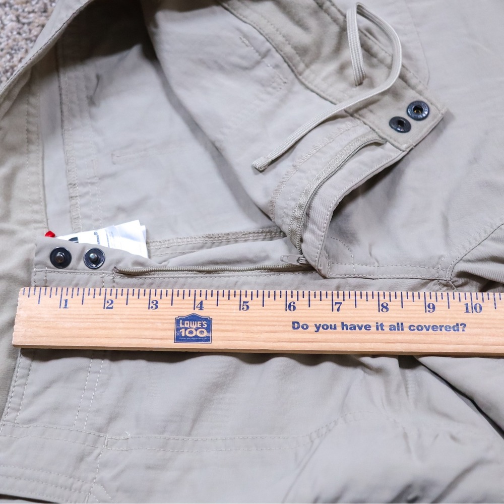 The North Face Cargo Shorts Womens 16 Gray Nylon Hiking Outdoor Utility Pockets - Picture 10 of 12
